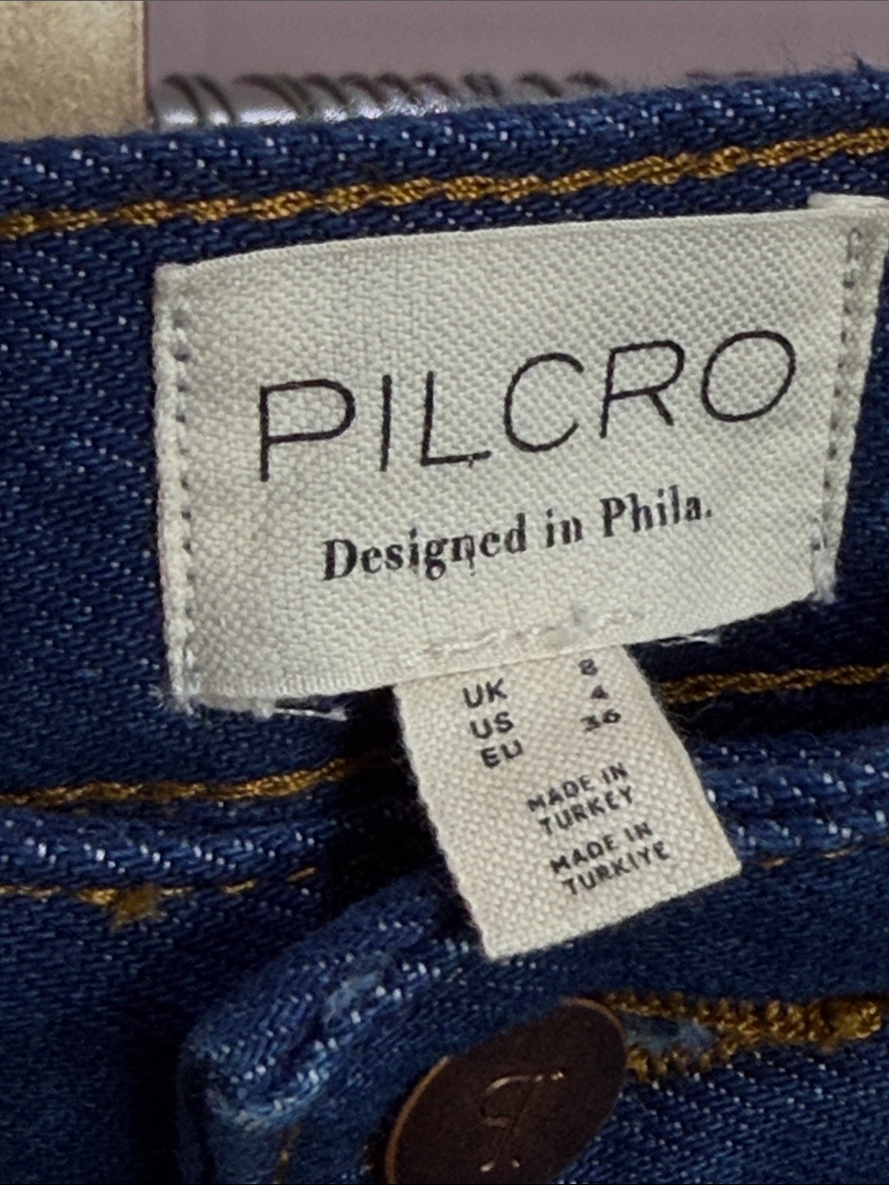 Pilcro Anthropologie The Madi Front-Slit Denim Skirt Dark Jean A-Line Fray Sz 4 - Picture 6 of 7